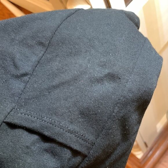 Ambiance Size Small Biker shorts. Pockets on both sides. True to size - Picture 4 of 7